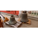 Petite cloche et grande cloche