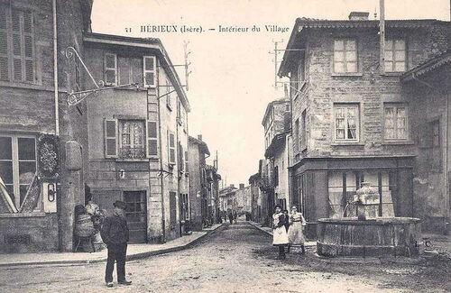 Intérieur du village